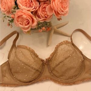 B.Tempted unlined wireless bra